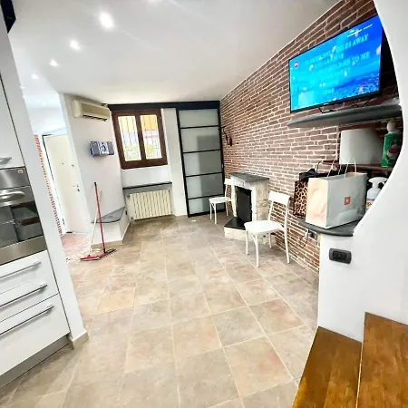 La Casa Di Cristina Apartment *